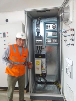 سعر جيد Vfd محرك الجهد المنخفض ACS800-04-0120-7 التشغيل السلس محركات LV الانترنت